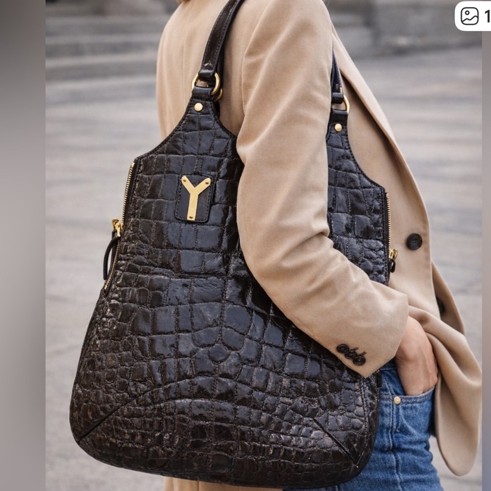 Rare Yves Saint Laurent Patent Croc-Embossed |Tote Dark Brown with Gold Hardware
